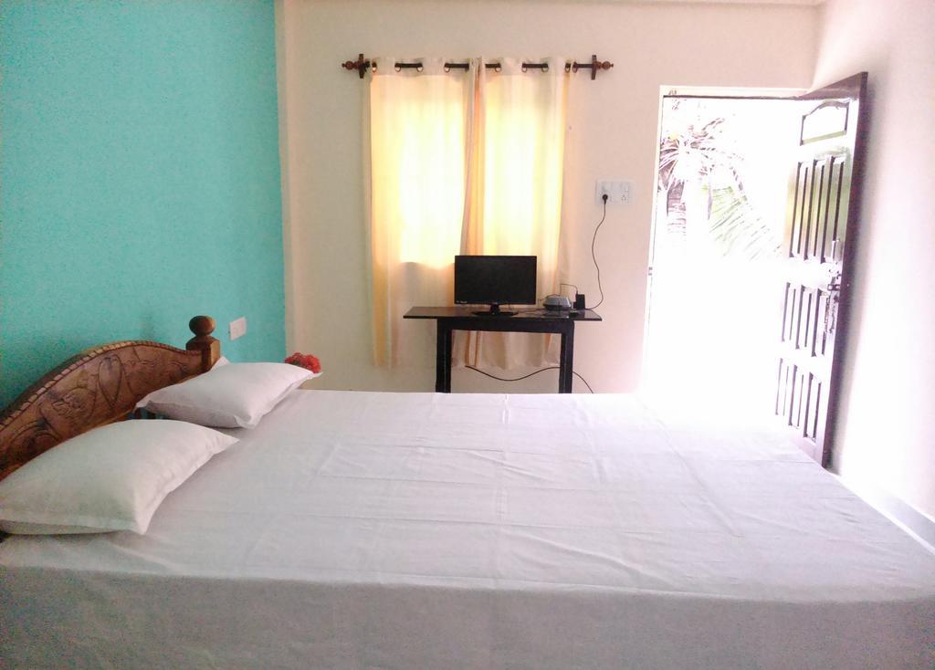 La Blanche Guest House Calangute Pokoj fotografie